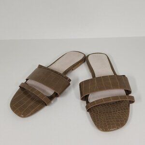 Halston Women's Slip-on Sandals Size 9.5 Taupe